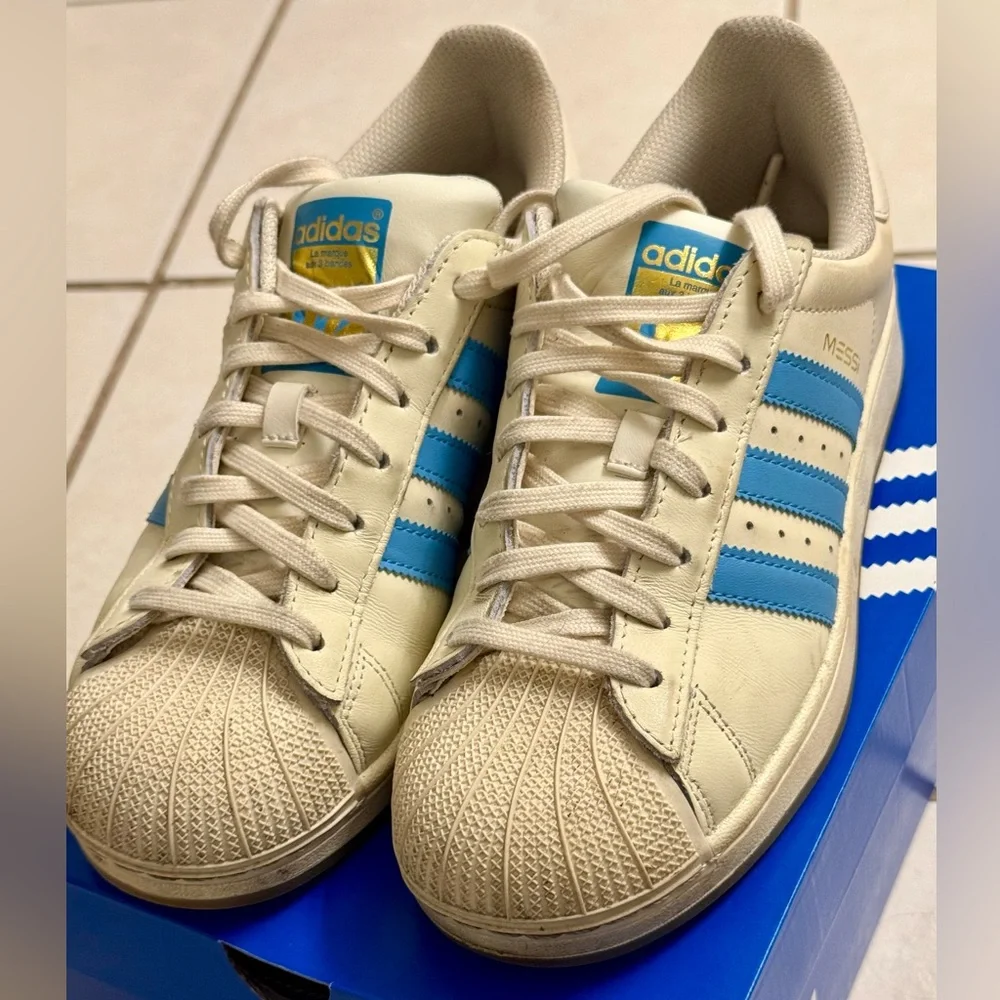 ADIDAS Superstar Messi Argentina colors sz US  M7/W8